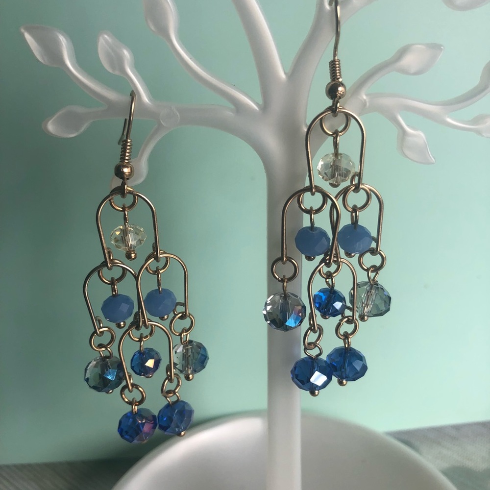 BLUE OCEAN CHANDELIERS! Earrings w BONUS! NWT! - Picture 4 of 4